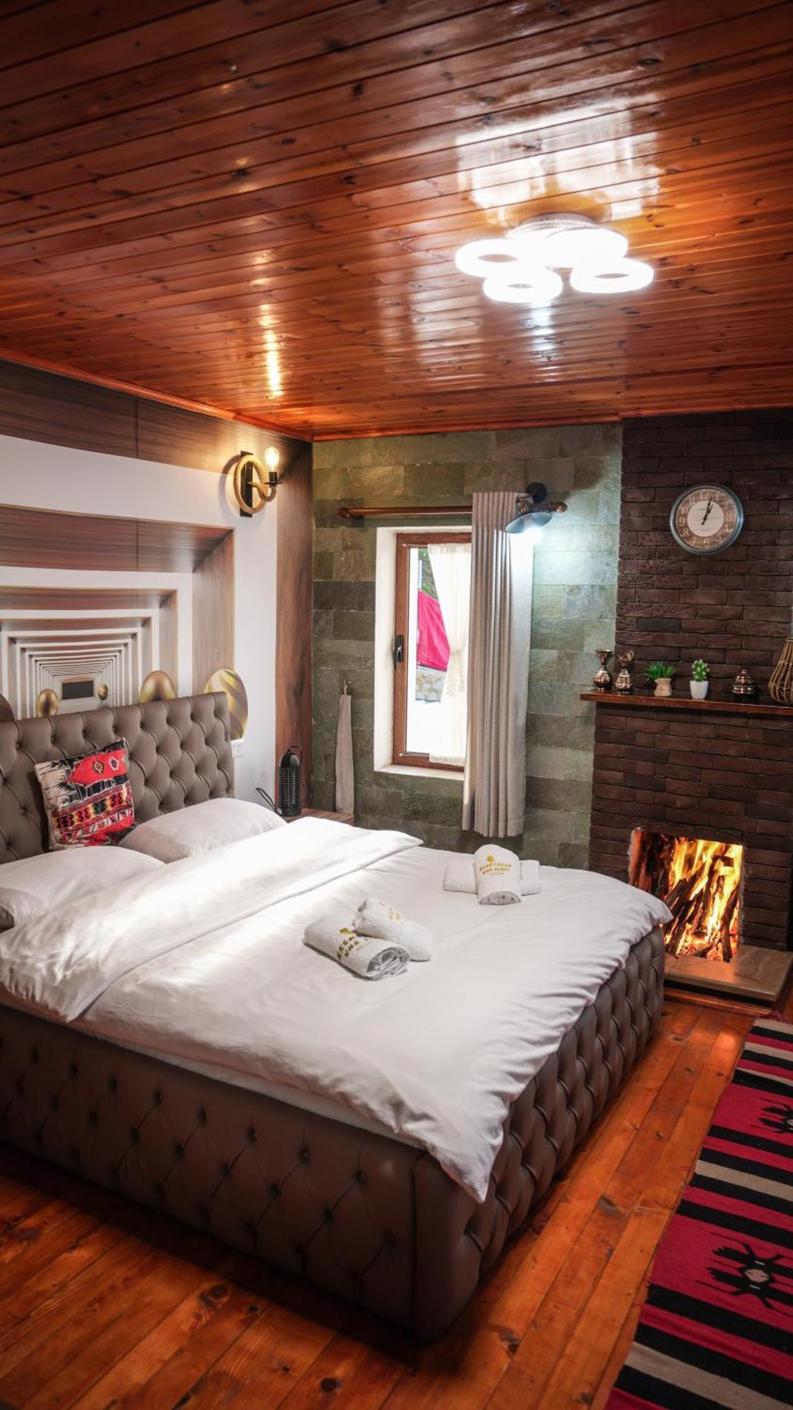 Keshtjella Xhabeqos Otel Ljaknasi Dış mekan fotoğraf