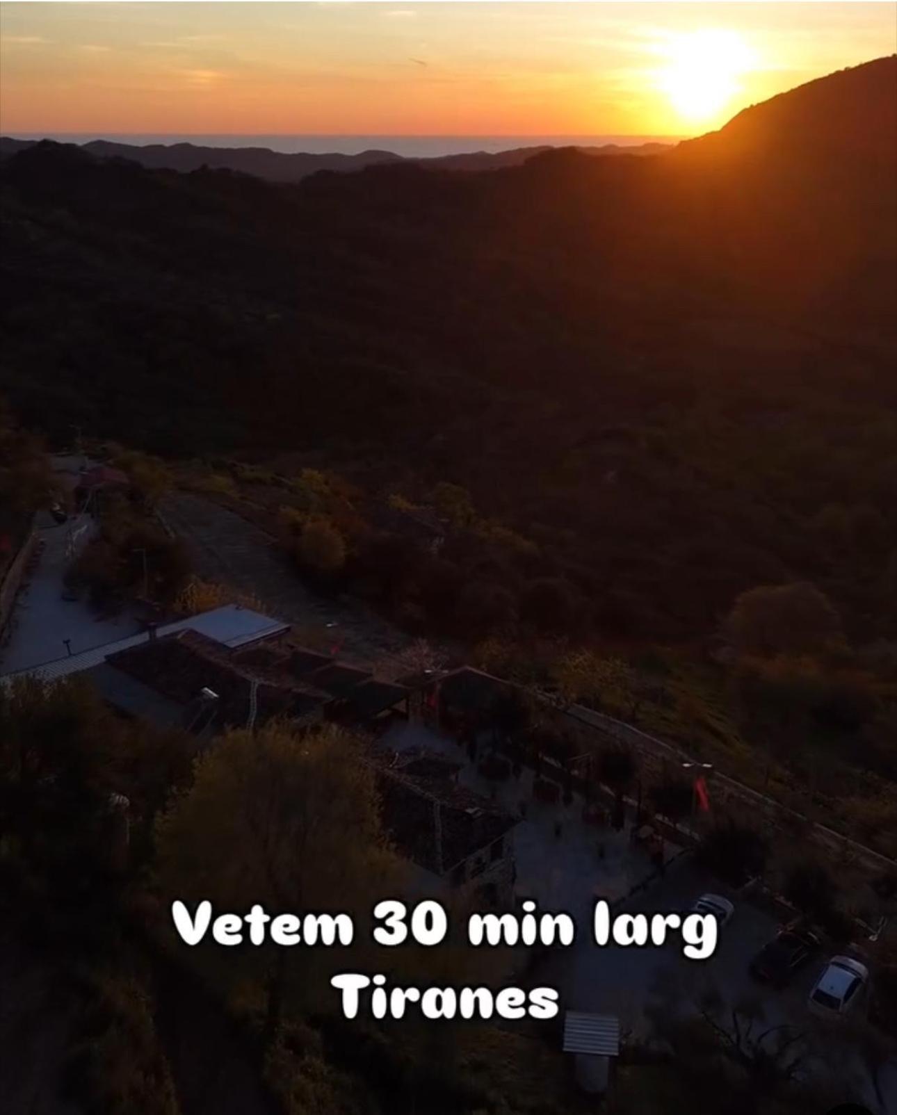 Keshtjella Xhabeqos Otel Ljaknasi Dış mekan fotoğraf